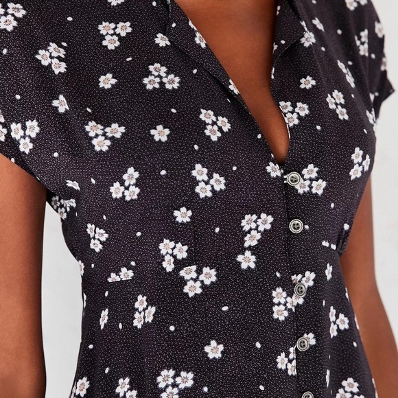 Kimchi Blue Lucy Floral Printed Shirt Dress Size XS - Picture 4 of 15